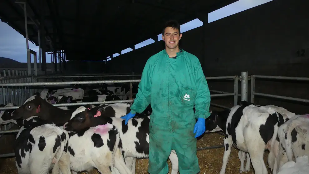 pablo guerrero en su granja de alcala de gurrea 3